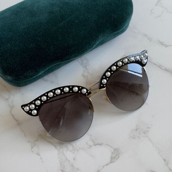 ⭕️ GUCCI Sunglasses Cat Eye Pearls Gold NEW Designer - Picture 3 of 4